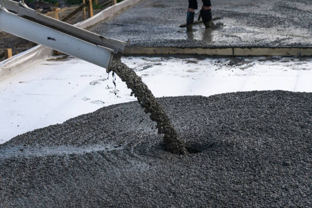 Best Concrete Sidewalk Installation in Linden, CA